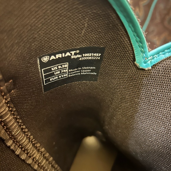 ARIAT BOOTS WOMENS SIZE 9.5 - Picture 3 of 6